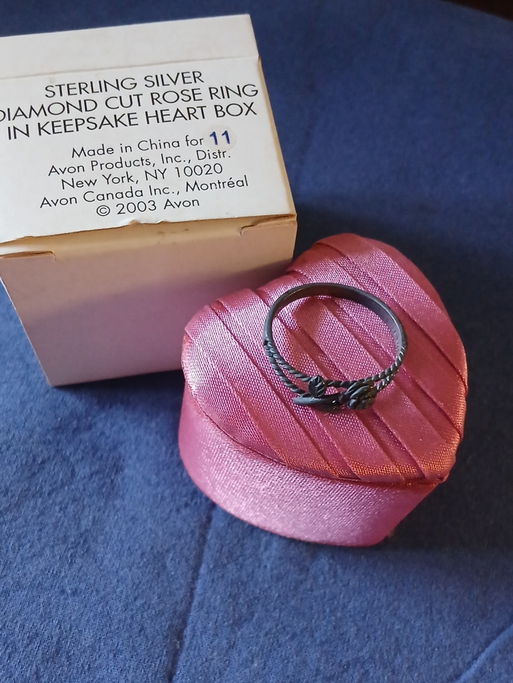 Avon Silver Rose Leaf Ring with Pink Heart Box